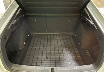 Подержанный автомобиль Skoda Octavia Liftback 2021 года (15 фото)