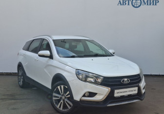 Подержанный автомобиль LADA (ВАЗ) Vesta Wagon 2018 года (3 фото)