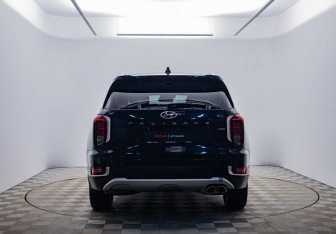 Подержанный автомобиль Hyundai Palisade 2020 года (6 фото)