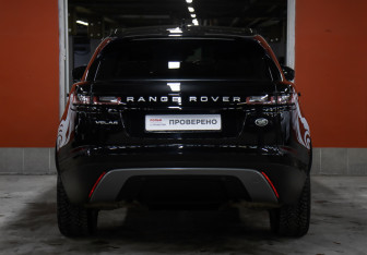 Подержанный автомобиль Land Rover Range Rover Velar 2022 года (6 фото)