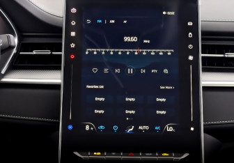 Новый Москвич 6 2025 (15 фото)