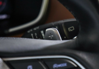 Подержанный автомобиль Hyundai Santa Fe 2021 года (10 фото)