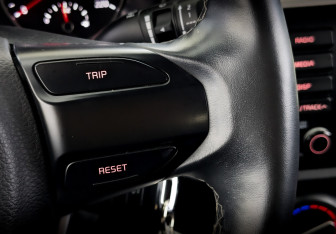 Подержанный автомобиль Kia Rio Sedan 2020 года (27 фото)