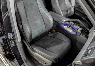 Подержанный автомобиль Mercedes-Benz GLE 2021 года (25 фото)