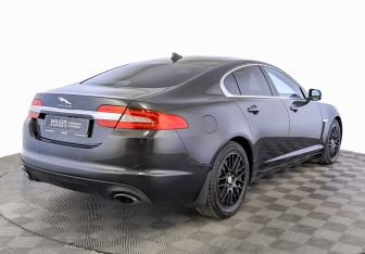 Подержанный автомобиль Jaguar XF Sedan 2013 года (5 фото)