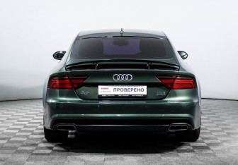 Подержанный автомобиль Audi A7 2016 года (6 фото)