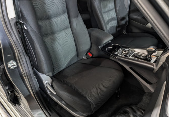 Подержанный автомобиль Mitsubishi Pajero Sport 2018 года (24 фото)