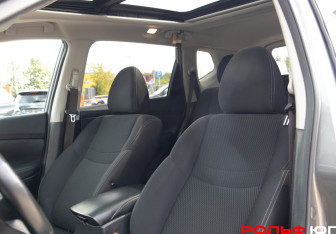 Подержанный автомобиль Nissan X-Trail 2021 года (17 фото)