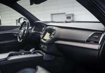 Подержанный автомобиль Volvo XC90 2019 года (20 фото)