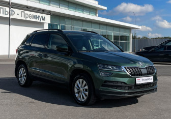 Подержанный автомобиль Skoda Karoq 2020 года (3 фото)