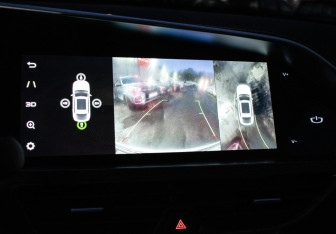 Подержанный автомобиль Geely Tugella 2022 года (17 фото)