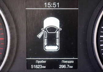 Подержанный автомобиль Москвич 3 2023 года (14 фото)