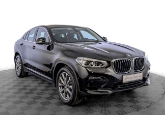 Подержанный автомобиль BMW X4 2020 года (3 фото)