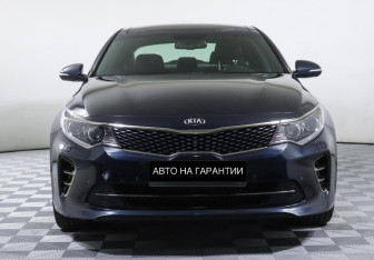 Подержанный автомобиль Kia Optima Sedan 2017 года (2 фото)
