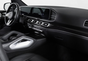 Подержанный автомобиль Mercedes-Benz GLE 2022 года (9 фото)