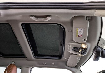 Подержанный автомобиль MINI Hatch 2022 года (23 фото)