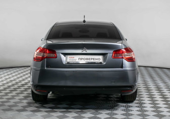 Подержанный автомобиль Citroen C5 Wagon 2008 года (6 фото)