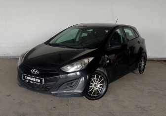 Подержанный автомобиль Hyundai i30 Hatchback 2012 года (1 фото)