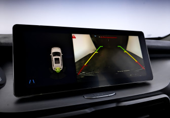 Подержанный автомобиль Geely Coolray 2022 года (27 фото)