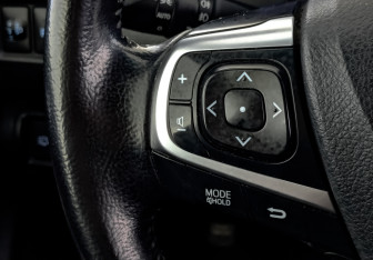 Подержанный автомобиль Toyota Camry Sedan 2017 года (28 фото)