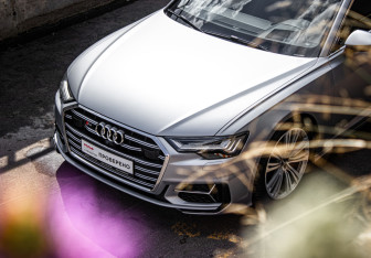 Подержанный автомобиль Audi S6 Sedan 2020 года (18 фото)