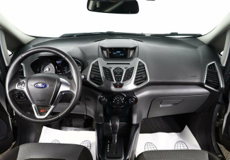 Подержанный автомобиль Ford EcoSport 2017 года (7 фото)