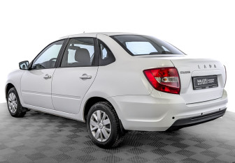 Подержанный автомобиль LADA (ВАЗ) Granta Sedan 2023 года (7 фото)