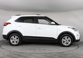 Подержанный автомобиль Hyundai Creta 2018 года (4 фото)