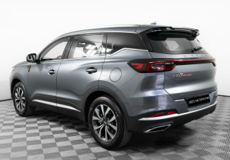 Подержанный автомобиль Chery Tiggo 7 Pro Max 2023 года (4 фото)