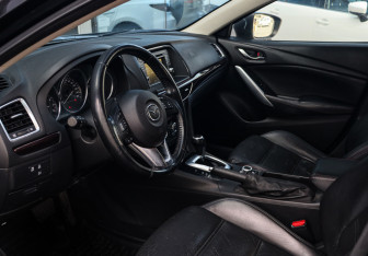Подержанный автомобиль Mazda 6 Sedan 2013 года (12 фото)