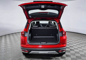 Подержанный автомобиль Changan CS35PLUS 2021 года (12 фото)