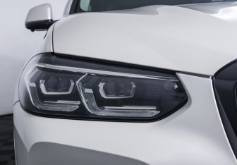 Подержанный автомобиль BMW X3 2021 года (23 фото)