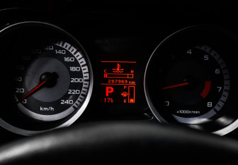 Подержанный автомобиль Mitsubishi Lancer Sedan 2007 года (10 фото)