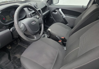 Подержанный автомобиль LADA (ВАЗ) Granta Sedan 2016 года (9 фото)