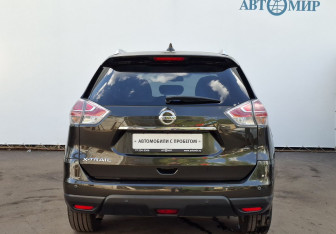 Подержанный автомобиль Nissan X-Trail 2018 года (6 фото)