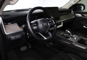 Подержанный автомобиль Tank 500 2023 года (14 фото)