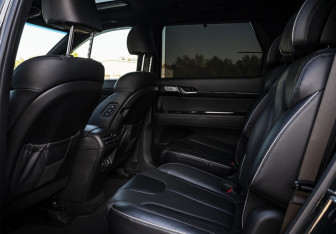 Подержанный автомобиль Hyundai Palisade 2023 года (17 фото)