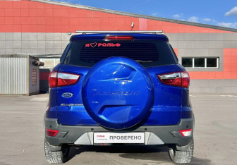Подержанный автомобиль Ford EcoSport 2014 года (6 фото)