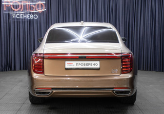 Подержанный автомобиль Hongqi H9 2023 года (6 фото)