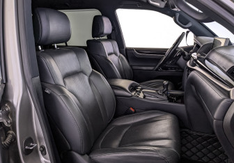 Подержанный автомобиль Lexus LX 2019 года (24 фото)