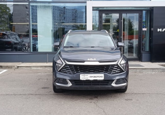 Подержанный автомобиль Kia Sportage 2022 года (2 фото)