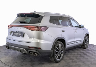 Подержанный автомобиль Chery Tiggo 8 Pro Max 2023 года (5 фото)