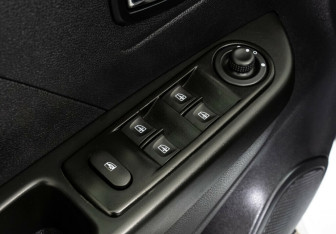 Подержанный автомобиль Renault Kaptur 2018 года (13 фото)