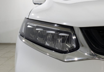 Подержанный автомобиль Geely Tugella 2023 года (11 фото)
