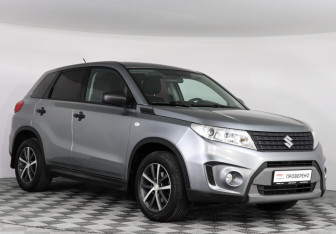 Подержанный автомобиль Suzuki Vitara 2015 года (3 фото)