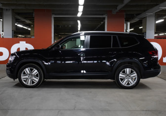 Подержанный автомобиль Volkswagen Teramont 2019 года (8 фото)