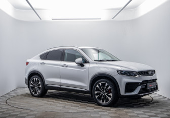 Подержанный автомобиль Geely Tugella 2021 года (3 фото)