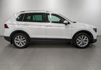 Подержанный автомобиль Volkswagen Tiguan 2017 года (4 фото)