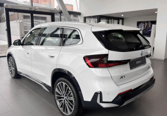 Новый BMW X1 2025 (6 фото)