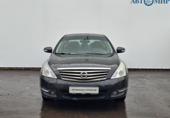 Подержанный автомобиль Nissan Teana 2013 года (2 фото)